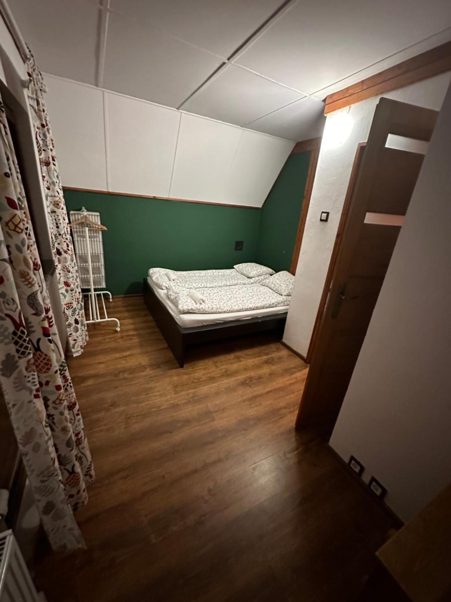 Józka Chata max 15 os sauna Porąbka Exterior foto