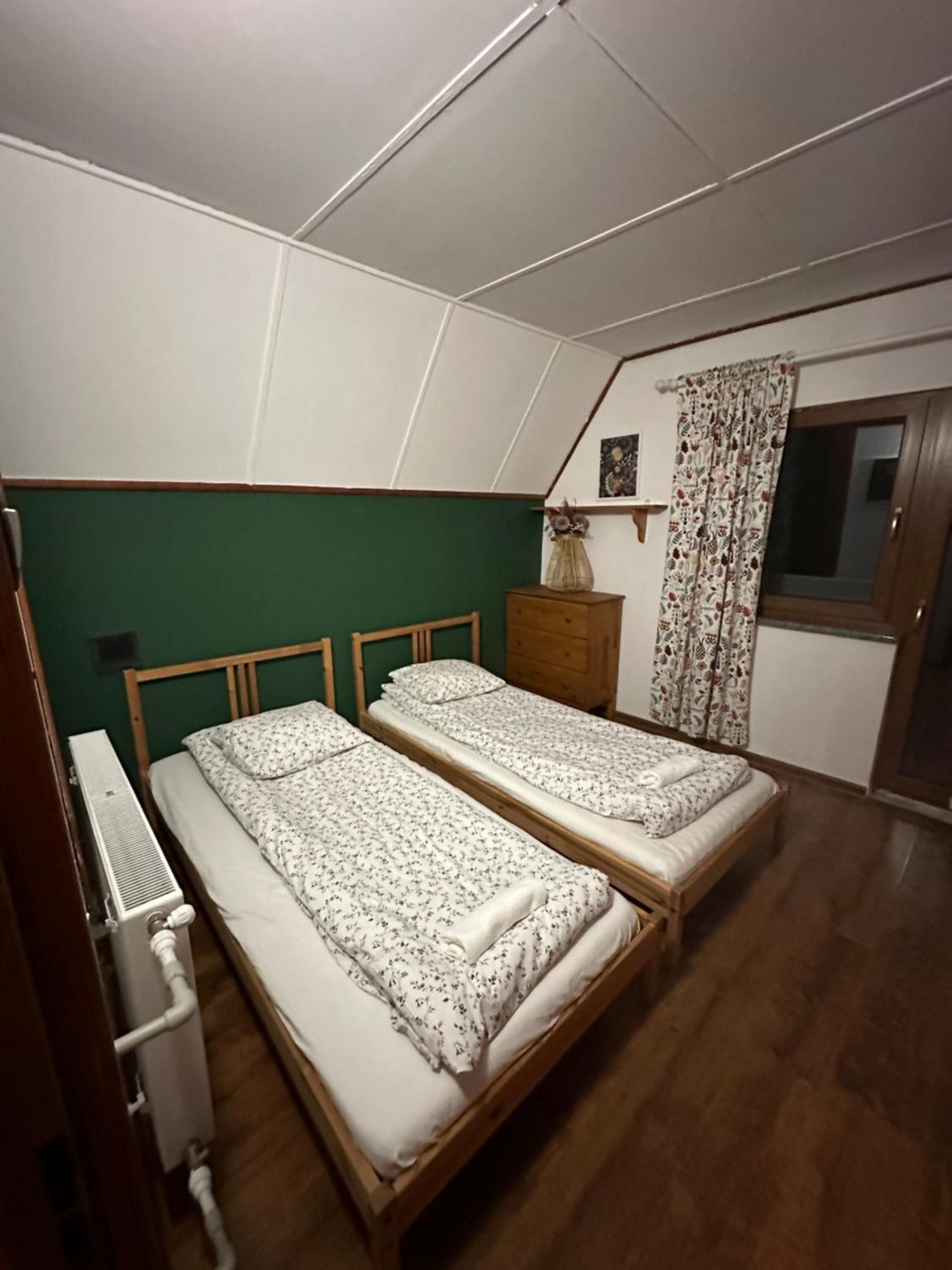 Józka Chata max 15 os sauna Porąbka Exterior foto